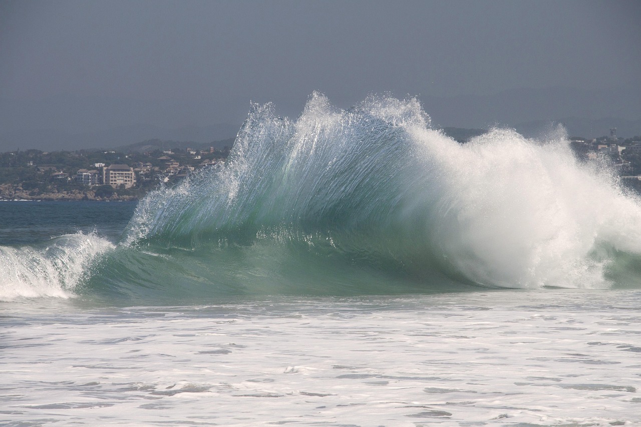 Waves, breaking, sea — Maintaining Your Gear: A Guide to Outdoor Equipment Care